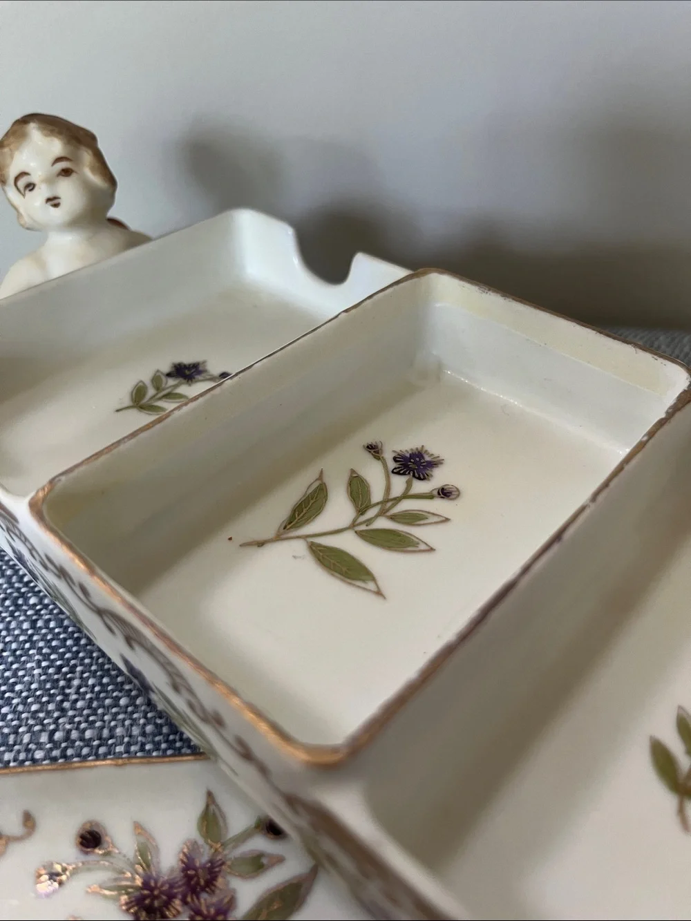 Vintage Cigarette Box Tray Ashtray Lenwile Ardalt Japan Parlor Set Cherubs